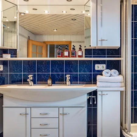 Mit Privater Sauna